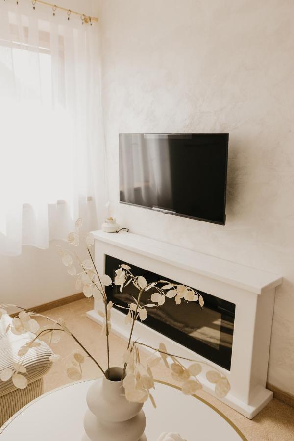Hill View Apartment Tatragolf ヴェルカー・ロムニツァ エクステリア 写真